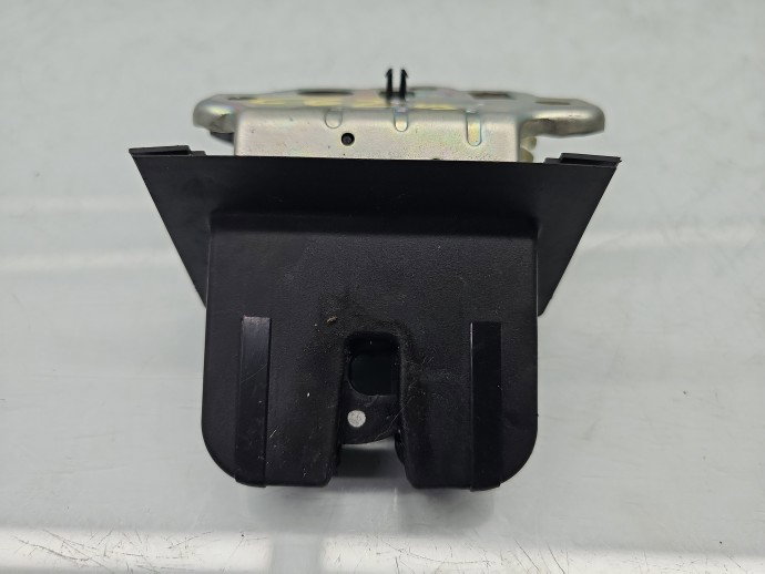 Broasca haion Skoda Octavia 3 (5E3) [Fabr 2012-2020] Sedan 8R0827505A