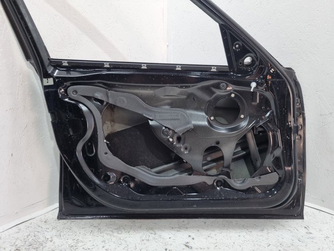 Usa stanga fata Bmw 3 (F30) [Fabr 2012-2017] Sedan SCHWARZ II 668
