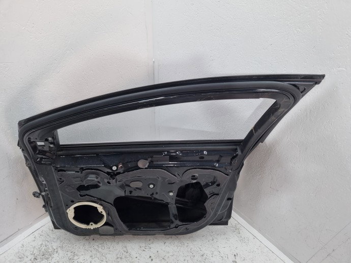 Usa dreapta fata Ford Focus 3 [Fabr 2010-2018] Hatchback PANTHER BLACK
