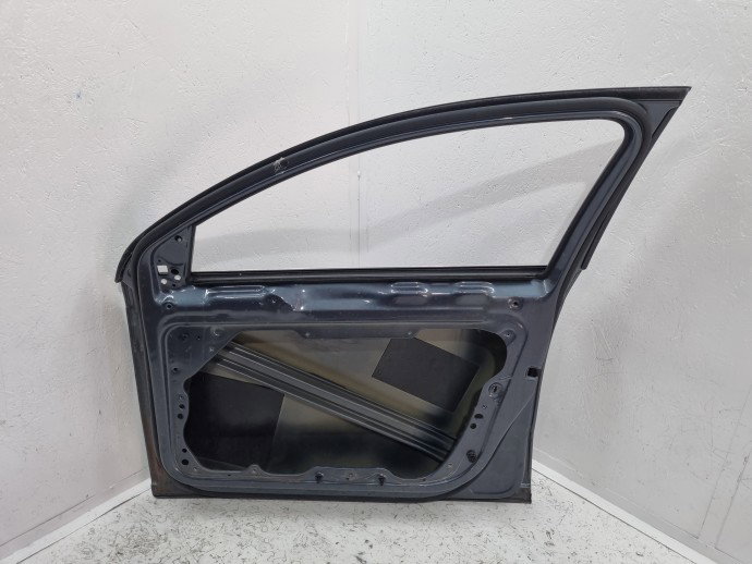 Usa dreapta fata Volkswagen Passat B7 (362) [Fabr 2010-2014] Sedan Facelift LK7X