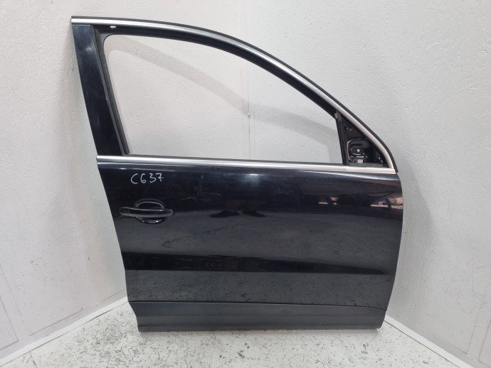 Usa dreapta fata Volkswagen Tiguan (5N) [Fabr 2007-2016] SUV LC9X