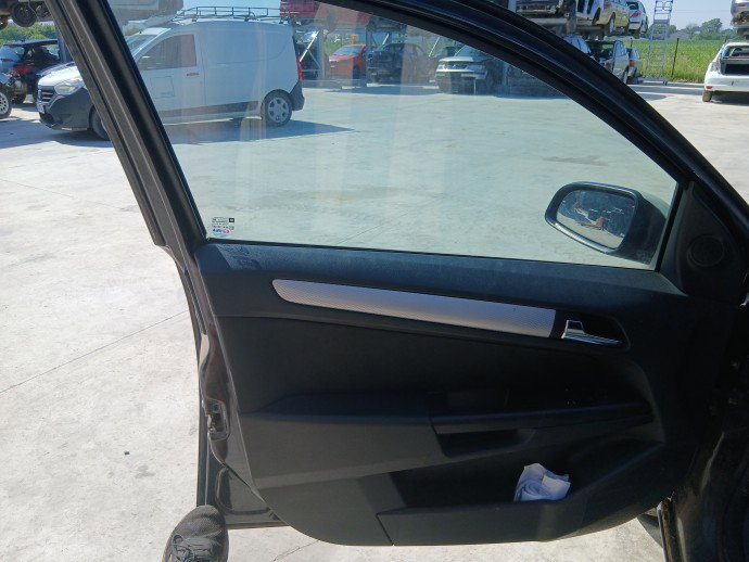 Usa stanga fata Opel Astra H Hatchback [Fabr 2004-2009] Hatchback 2HU