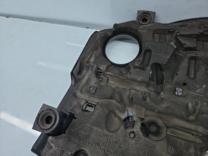 Capac motor Volkswagen Passat CC (357) [Fabr 2008-2012] 03L103925 2.0 TDI CBAB 103 kW / 140 CP