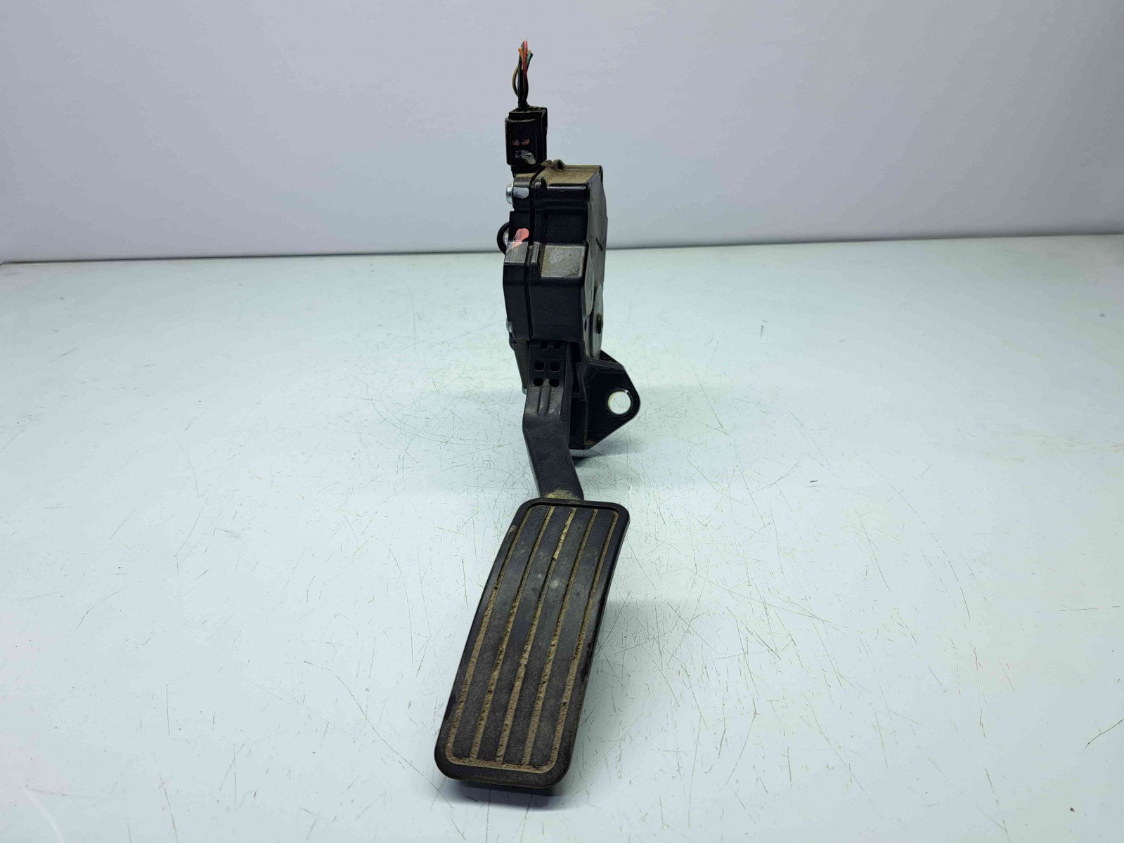 Pedala acceleratie SUBARU Outback IV (BM, BR) [Fabr 2009-2014] 36010AG140 - imagine 1