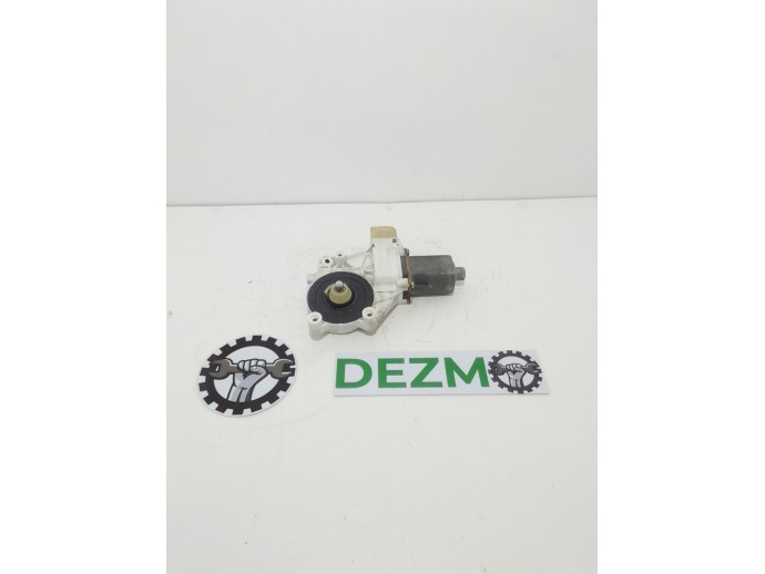 Motoras macara geam dreapta fata BMW seria 3 320 E90 0130822227