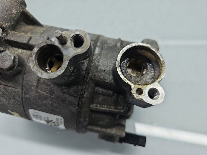 Compresor clima AUDI A3 (8P1) [Fabr 2003-2012] 5K0820803A 2.0 TDI CFGC 130KW / 177CP