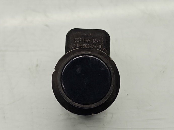Senzor parcare Bmw 7 (F01, F02) [Fabr 2008-2015] 9173106