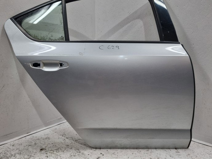 Usa dreapta spate Skoda Octavia 3 (5E3) [Fabr 2012-2020] Sedan LA7W