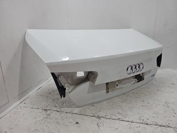 Capota portbagaj AUDI A8 (4H) [Fabr 2010-2017] Berlina Sport LY9C