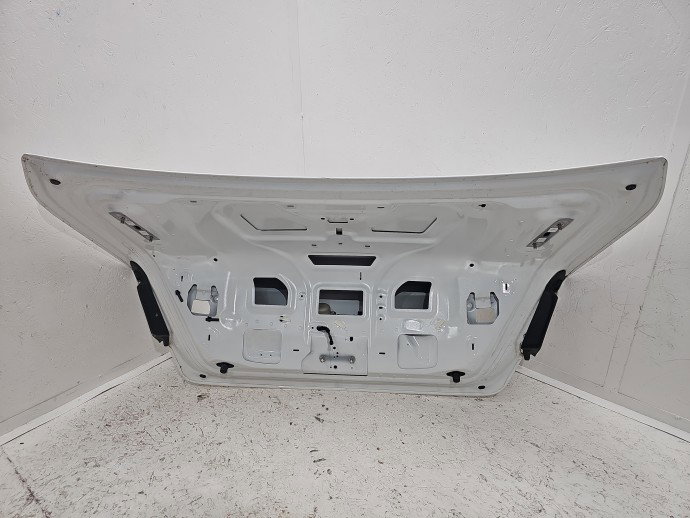 Capota portbagaj AUDI A8 (4H) [Fabr 2010-2017] Berlina Sport LY9C