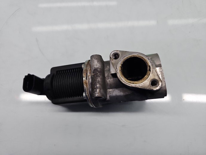 Supapa EGR Opel Astra H [Fabr 2004-2009] 55215032 1.9 CDTI Z19DT 88KW / 120CP