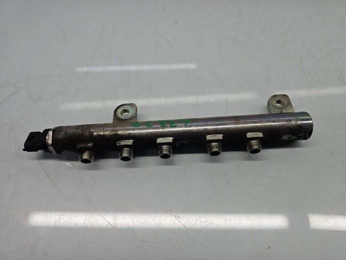 Rampa injectoare Opel Astra H [Fabr 2004-2009] 55209572 1.9 CDTI Z19DT 88KW / 120CP