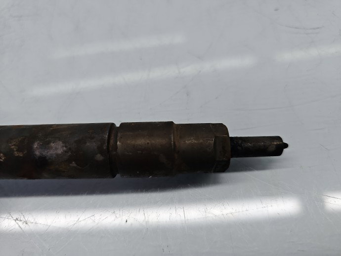 Injector Opel Astra H [Fabr 2004-2009] 0445110276 1.9 CDTI Z19DT 88KW / 120CP