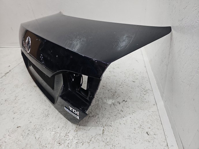 Capota portbagaj Volkswagen Jetta 4 (162,163) [Fabr 2010-2016] Sedan LC9X