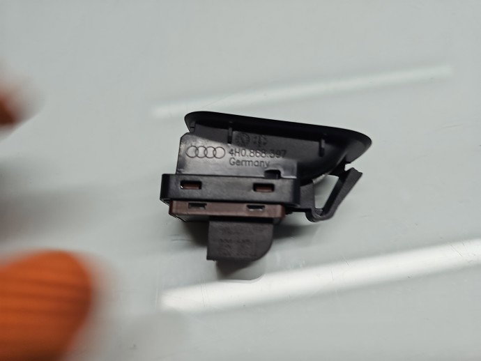 Buton deschidere haion AUDI A8 (4H) [Fabr 2010-2017] 4H0868397