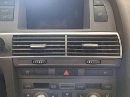 Grila aerisire centrala AUDI A6 (4F2, C6) [Fabr 2004-2010] OEM