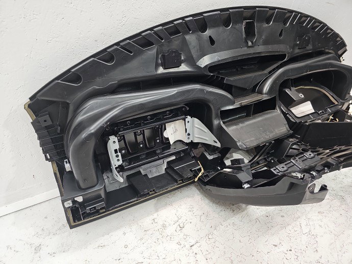 Plansa bord Volkswagen Tiguan (5N) [Fabr 2007-2016] 5N1858295