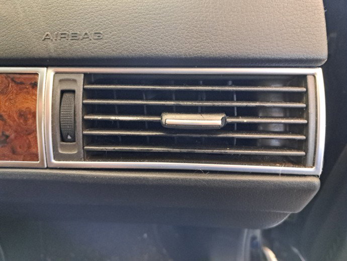 Grila aerisire dreapta AUDI A6 (4F2, C6) [Fabr 2004-2010] OEM