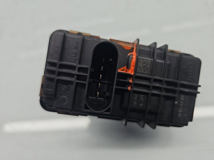 Actuator turbina Bmw 3 (E91) [Fabr 2005-2011] OEM 2.0 N47D20 135KW / 184CP