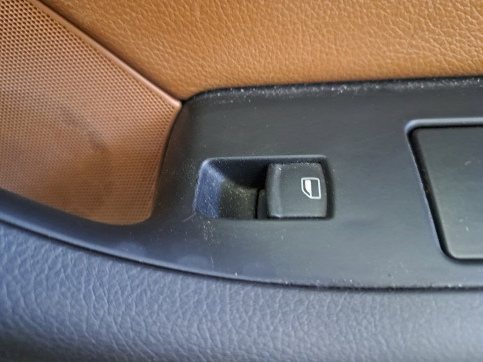 Buton geam dreapta spate AUDI A6 (4F2, C6) [Fabr 2004-2010] OEM