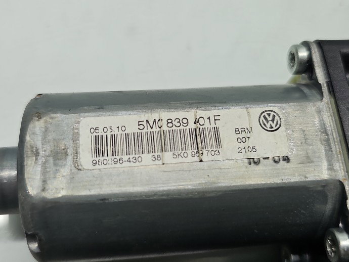Motoras geam stanga spate Volkswagen Golf 6 Plus (521) [Fabr 2009-2013] 5M0839401F