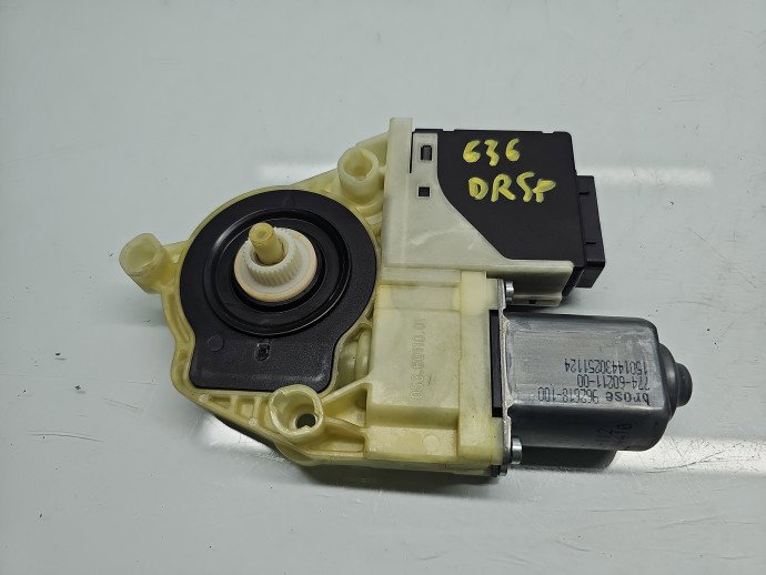 Motoras geam dreapta spate Volkswagen Passat B7 (362) [Fabr 2010-2014] Sedan Facelift 3AA959704A