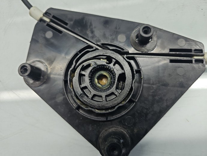 Macara electrica geam dreapta spate Volkswagen Jetta 4 (162,163) [Fabr 2010-2016] Sedan 5C6839462B