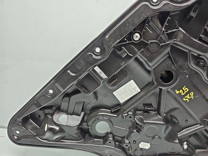 Macara electrica geam stanga spate Mercedes Clasa C (W205) [Fabr 2014-prezent] Sedan AMG A2057300179