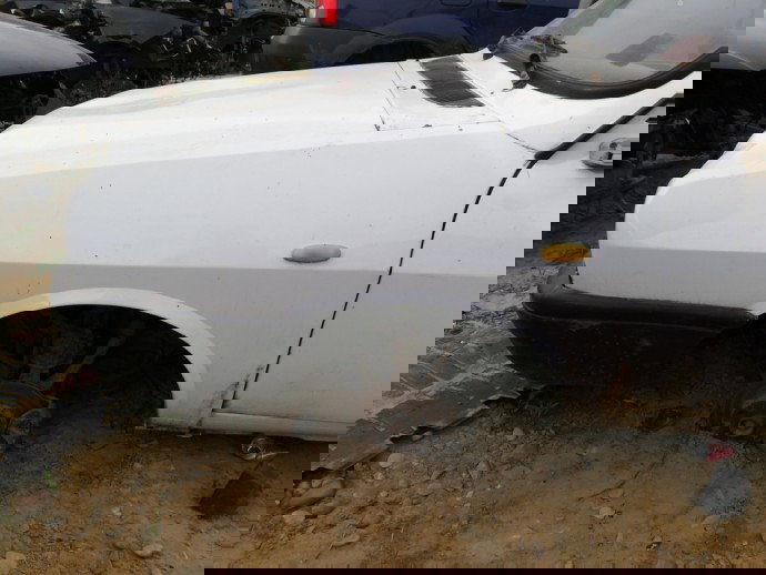 Aripa stanga fata Dacia pick-up 1.4 benz OEM 1989-2000