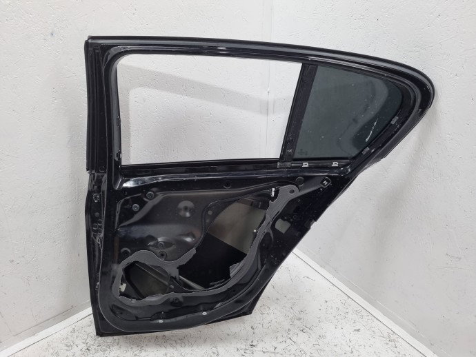 Usa dreapta spate Bmw 1 (F20) [Fabr 2011-2017] Hatchback Facelift Schwarz II 668