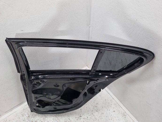 Usa dreapta spate Bmw 1 (F20) [Fabr 2011-2017] Hatchback Facelift Schwarz II 668