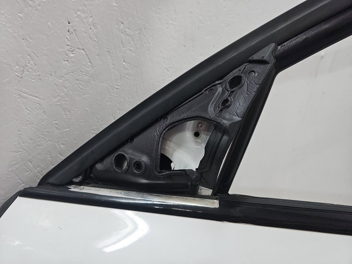 Usa stanga fata AUDI A8 (4H) [Fabr 2010-2017] Berlina Sport LY9C