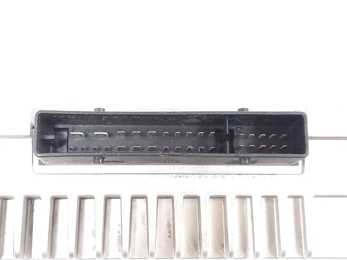 Amplificator audio 8R0035223F Audi A4 (8K5, B8) [Fabr 2008-2015] 2.0 CAGA