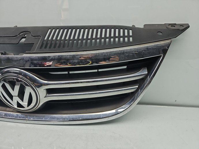 Grila bara fata Volkswagen Tiguan (5N) [Fabr 2007-2016] SUV 5N0853653A
