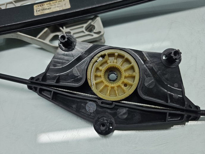 Macara electrica geam stanga spate AUDI A4 (8K2, B8) [Fabr 2008-2015] Break S-line 8K0839461A