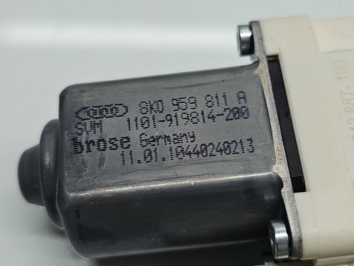 Motoras geam stanga spate AUDI A4 (8K2, B8) [Fabr 2008-2015] Break S-line 8K0959811A