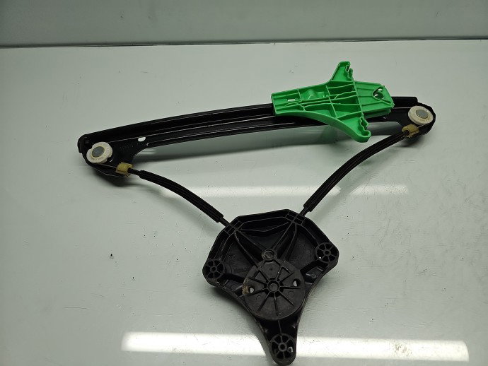 Macara electrica geam dreapta spate Volkswagen Golf 7 (5G) [Fabr 2014-prezent] Hatchback 5G4839462C