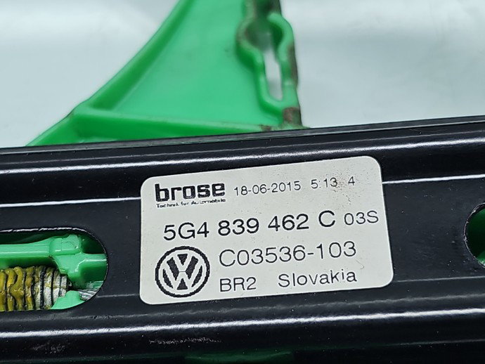 Macara electrica geam dreapta spate Volkswagen Golf 7 (5G) [Fabr 2014-prezent] Hatchback 5G4839462C