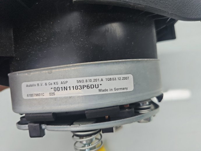 Airbag volan Volkswagen Tiguan (5N) [Fabr 2007-2016] 5N0880201A