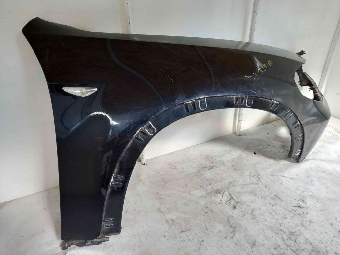 Aripa dreapta fata OEM Bmw X5 (E70) [Fabr 2007-2013] 3.0 D