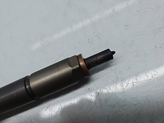 Injector Renault Captur (J87) [Fabr 2013-2017] H8201108033 1.5 CDI 607951 66KW / 90CP