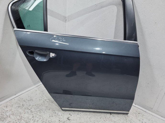 Usa dreapta spate Volkswagen Passat B7 (362) [Fabr 2010-2014] Sedan Facelift LK7X