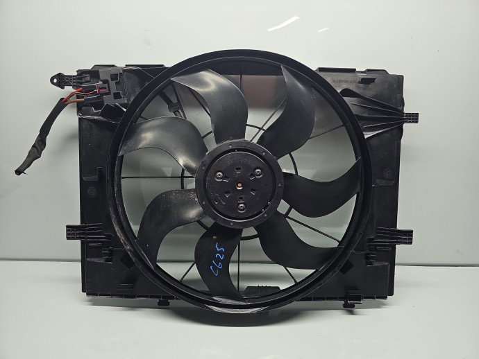 Electroventilator Mercedes Clasa C (W205) [Fabr 2014-prezent] A0999061000 2.2 CDI 651921 125KW / 170CP