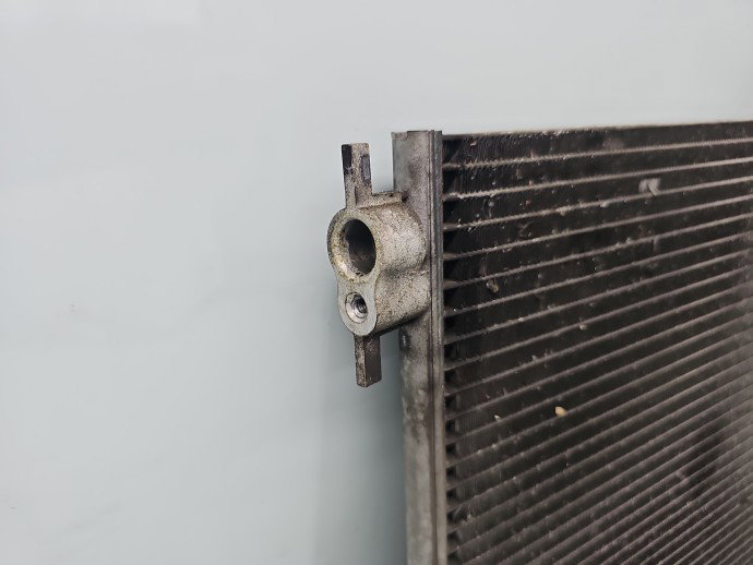 Radiator clima / AC Renault Captur (J87) [Fabr 2013-2017] 921006843R 0.9 Benz H4B 66KW / 90CP