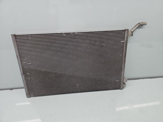 Radiator auxiliar racire apa Jaguar XE (X760) [Fabr 2016-2025] GX73-8K230-BB 2.0 DSL AJ200 132KW / 180CP