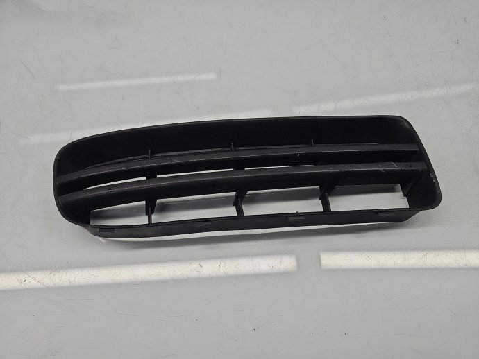 Grila proiector dreapta Skoda Octavia 1 (1U2) [Fabr 1996-2010] Berlina 1U0807368C