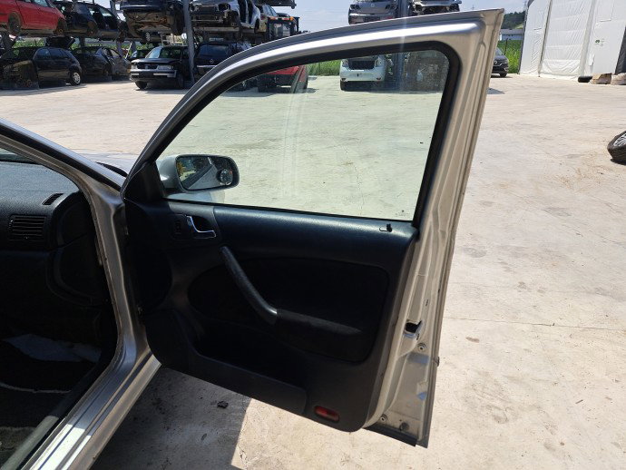 Usa dreapta fata Skoda Octavia 1 (1U2) [Fabr 1996-2010] Berlina LF7T