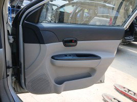 Tapiterie usa dreapta fata Hyundai Accent 3 (MC) [Fabr 2005-2008] OEM
