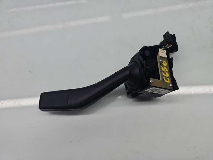 Maneta semnalizare Skoda Octavia 2 (1Z3) [Fabr 2004-2013] 1K0953513E