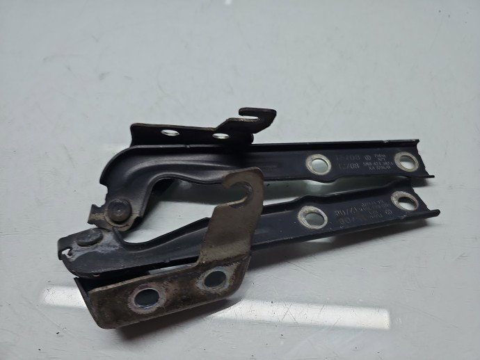 Set balamale capota Volkswagen Tiguan (5N) [Fabr 2007-2016] SUV 5N0823302A, 5N0823301A